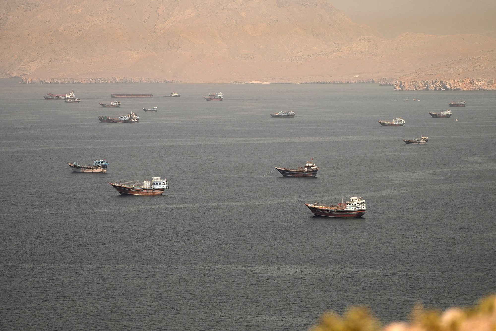 Economia globale: Hormuz e AI tra rischi ed opportunità